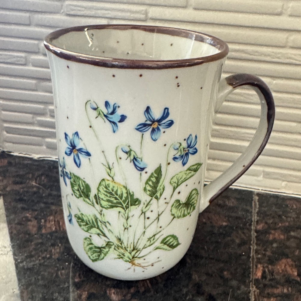 Takahashi Vintage Japanese Floral Stoneware Mug with Violet Flower